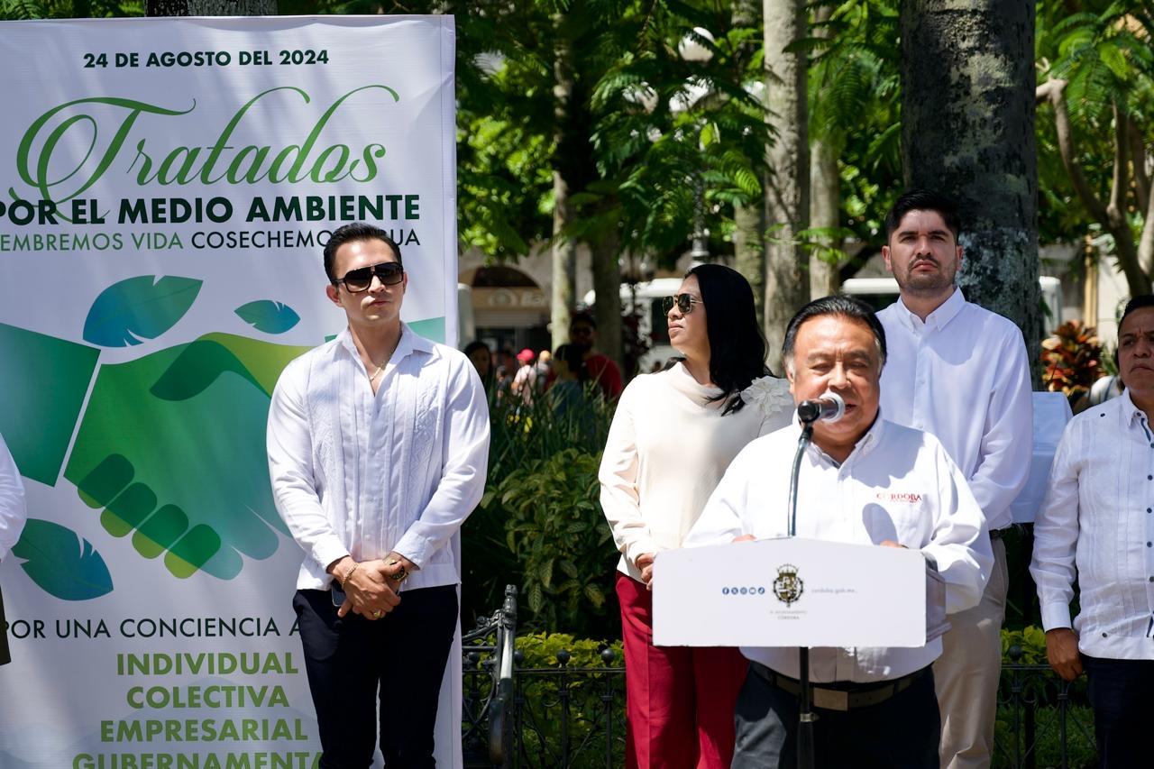 Firman autoridades municipales de Córdoba los Tratados por el Medio Ambiente, “Sembremos Vida, Cosechemos Agua”