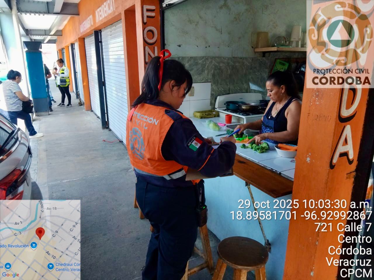 Protección Civil de Córdoba realiza revisiones preventivas en instalaciones de gas de los mercados municipales