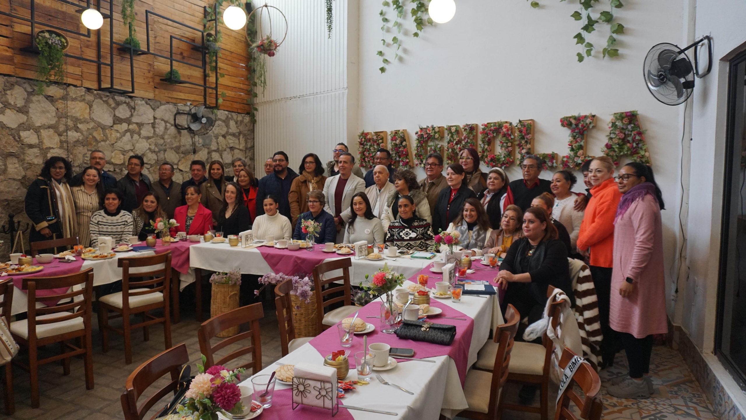 Alcalde se reúne con autoridades educativas locales: objetivo, trabajar en conjunto