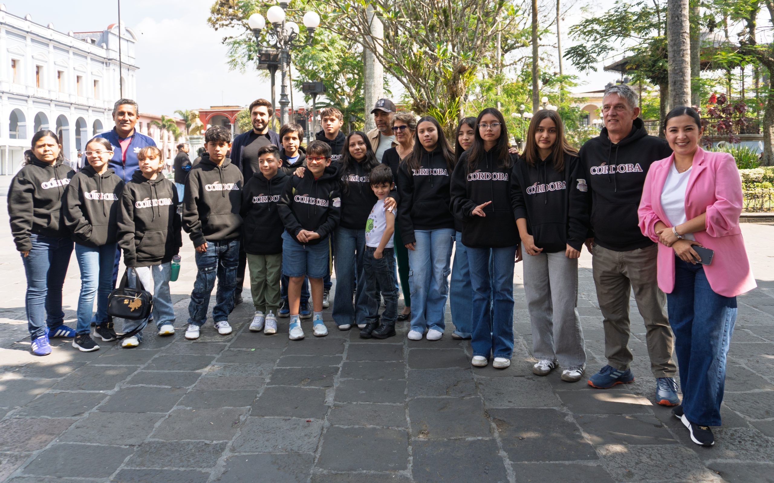 Seleccionados cordobeses viajan a Xalapa, Veracruz con respaldo del Ayuntamiento; disputarán etapa Estatal de Olimpiada Nacional