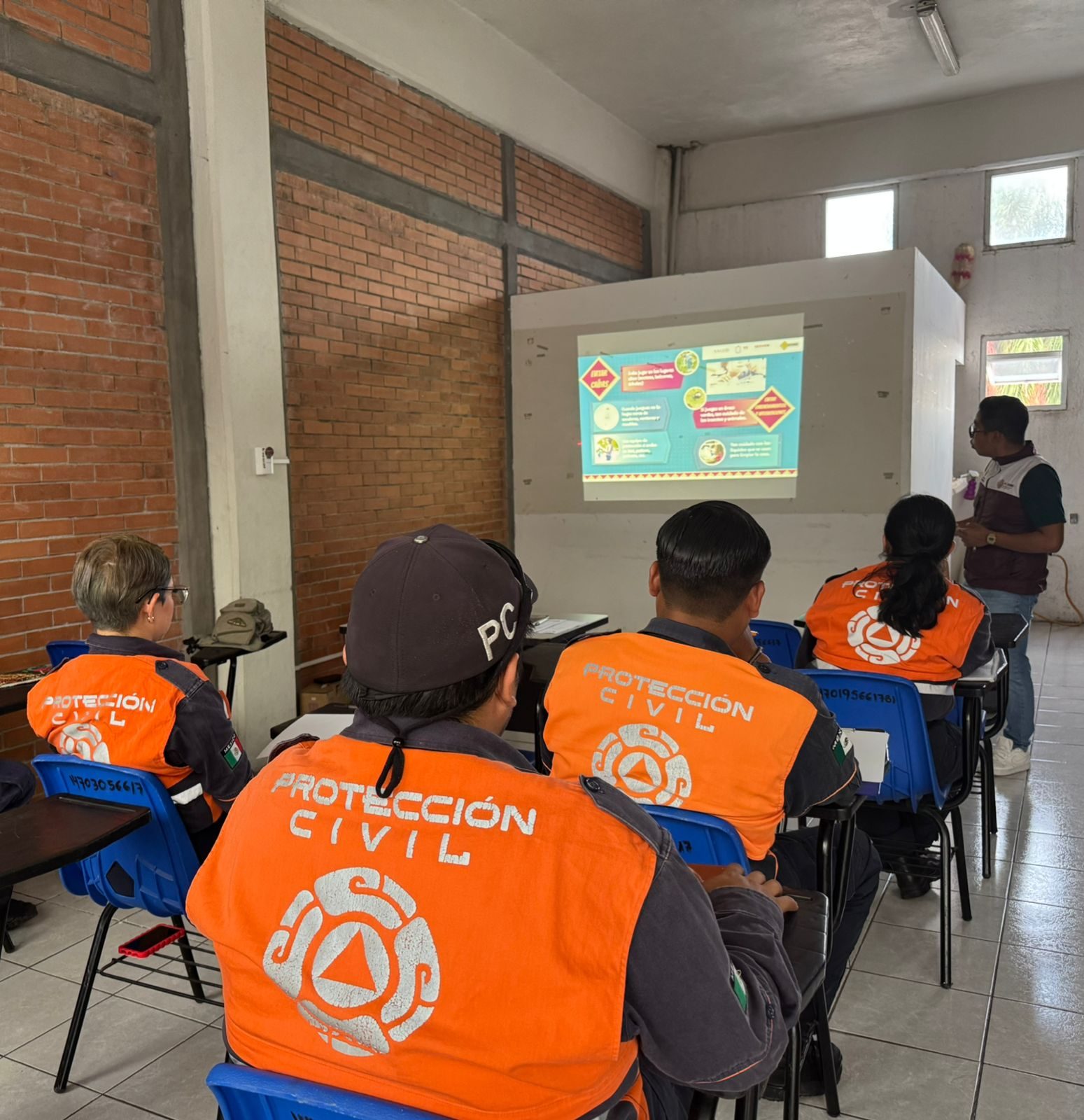 Fortalecen capacitación de protección civil municipal