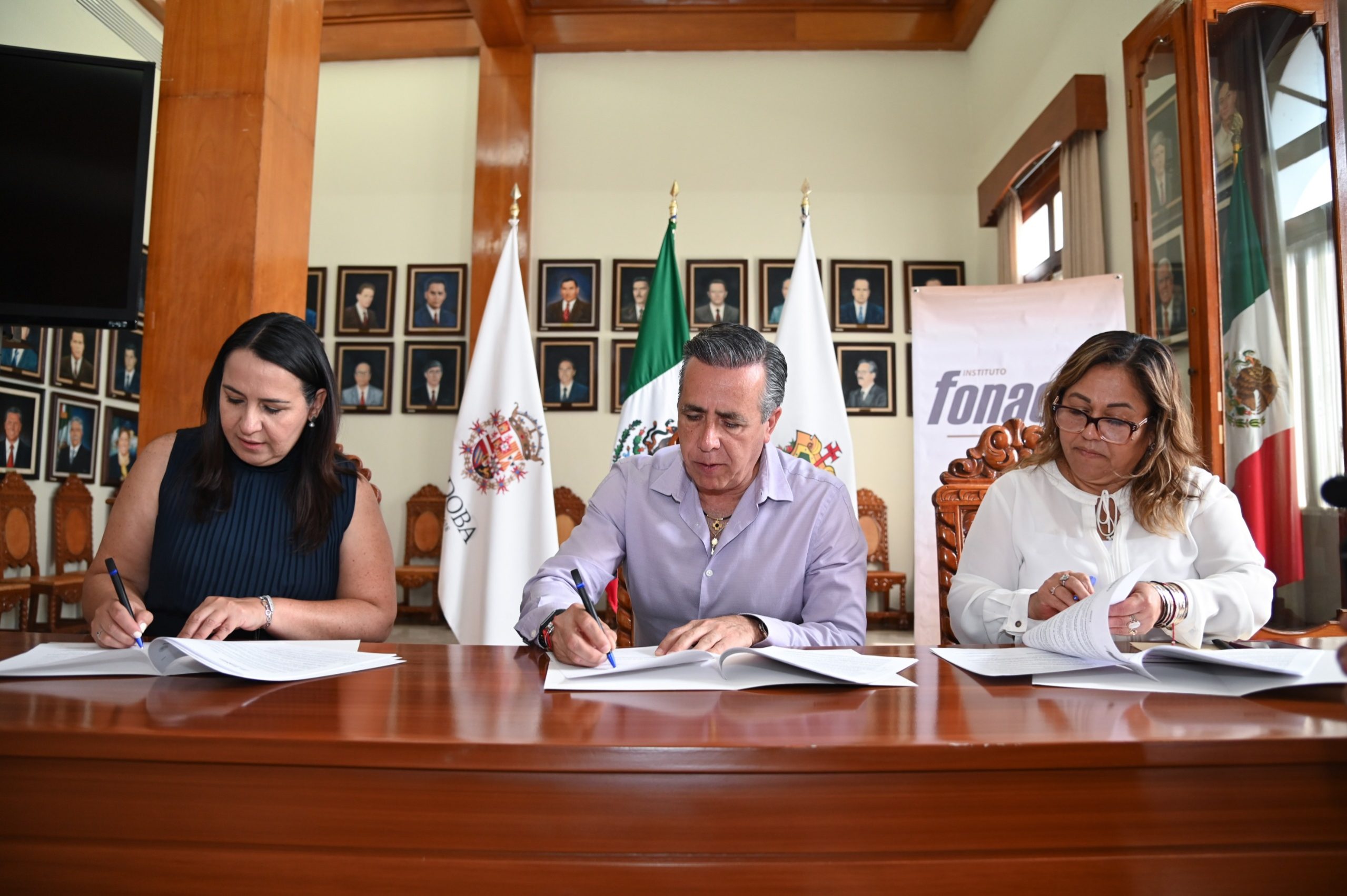 Ayuntamiento firma convenio con el Instituto FONACOT