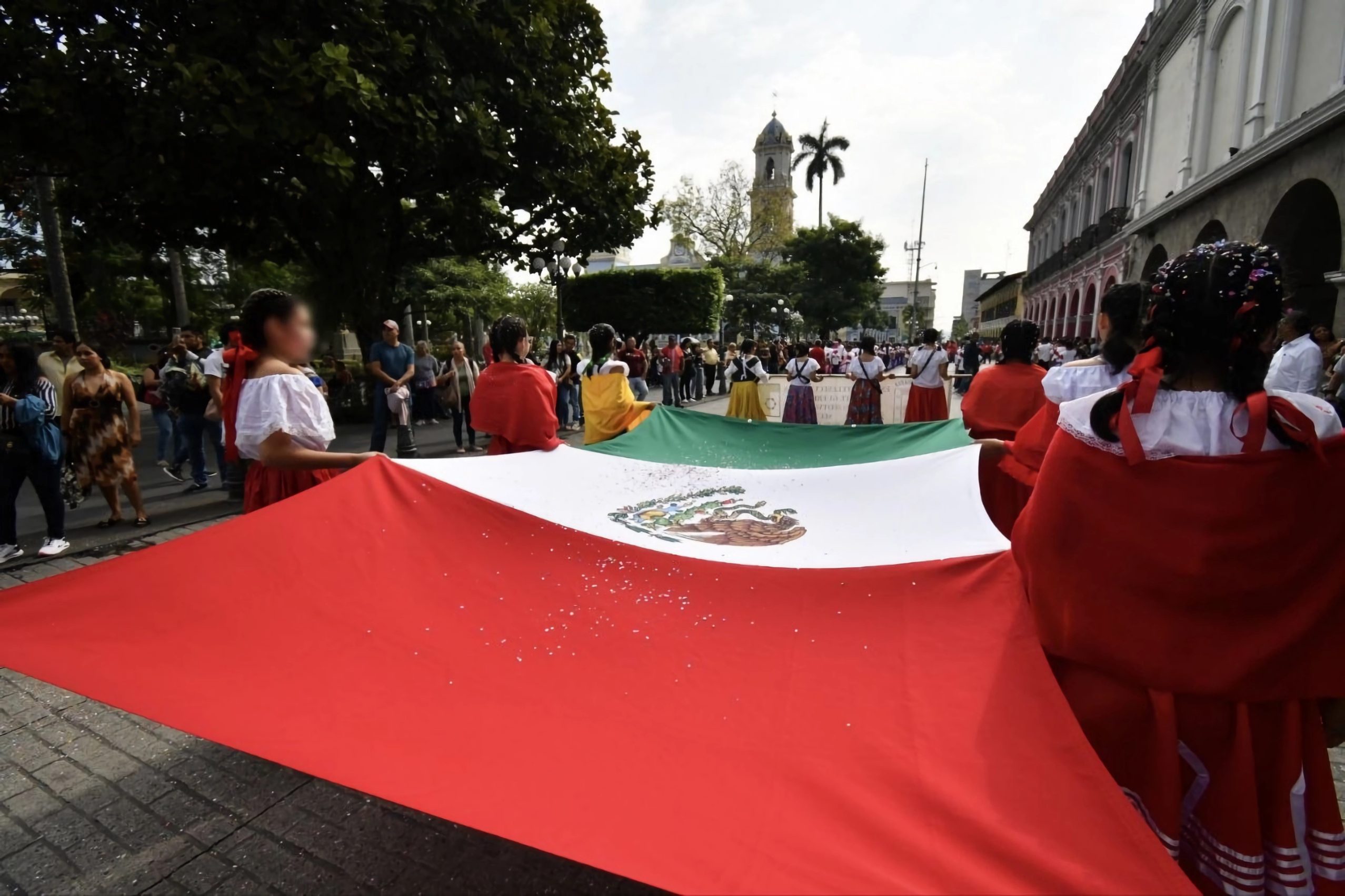 CONVOCATORIA DESFILE CÍVICO-DEPORTIVO
205° ANIVERSARIO DE LA DEFENSA DE CÓRDOBA DE 1821